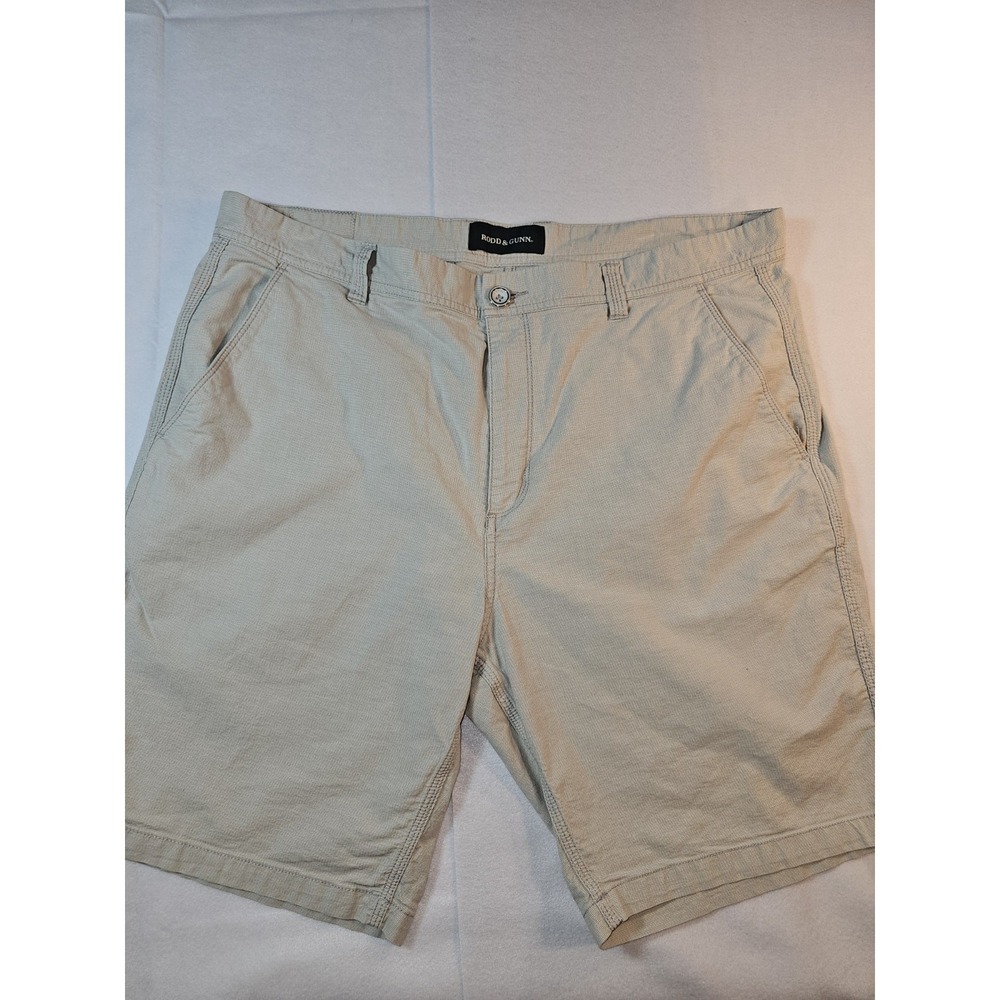 RODD & GUNN Mens Beige Original Fit Shorts Size 38 Casual Flat Front